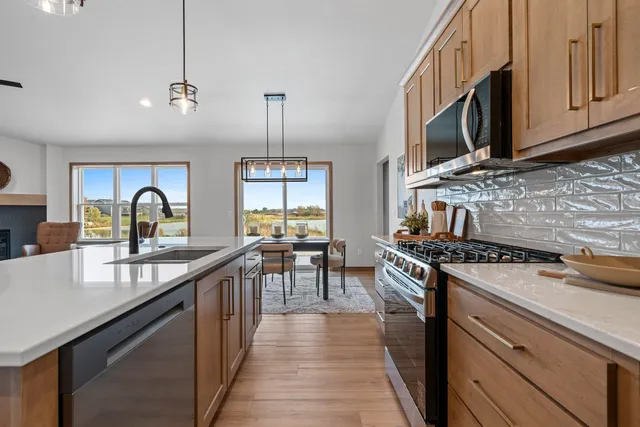 $499,900 | 3400 Beckett Lane, Kaukauna, WI 54130