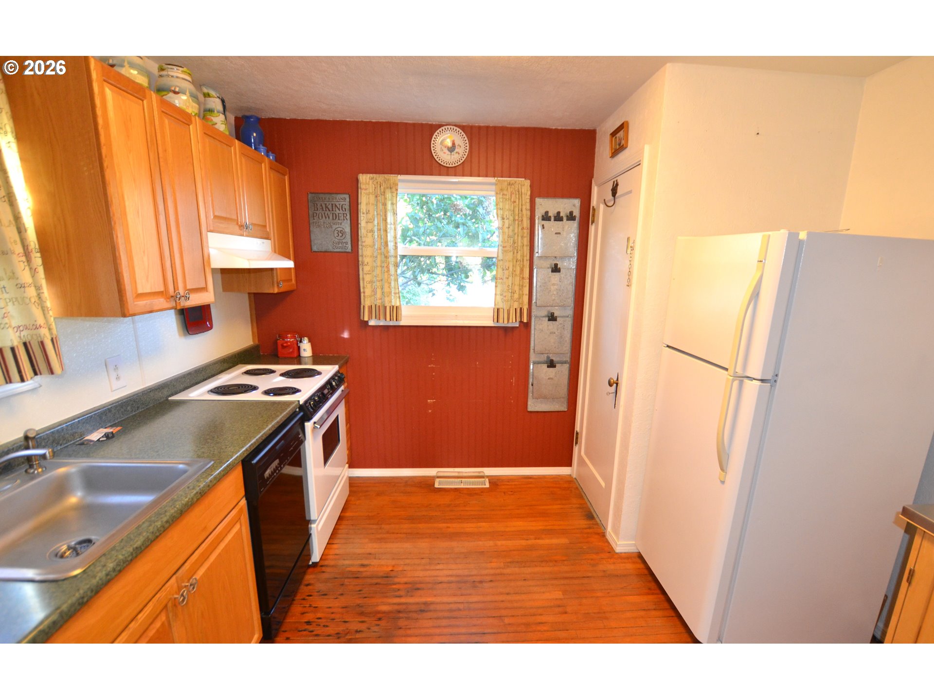 518 Northwest 9th Street Pendleton, OR 97801 - Photo 9 of 18