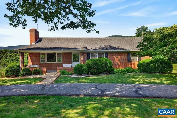 $385,000 | 1877 Afton Mountain Road, Afton, VA 22920
