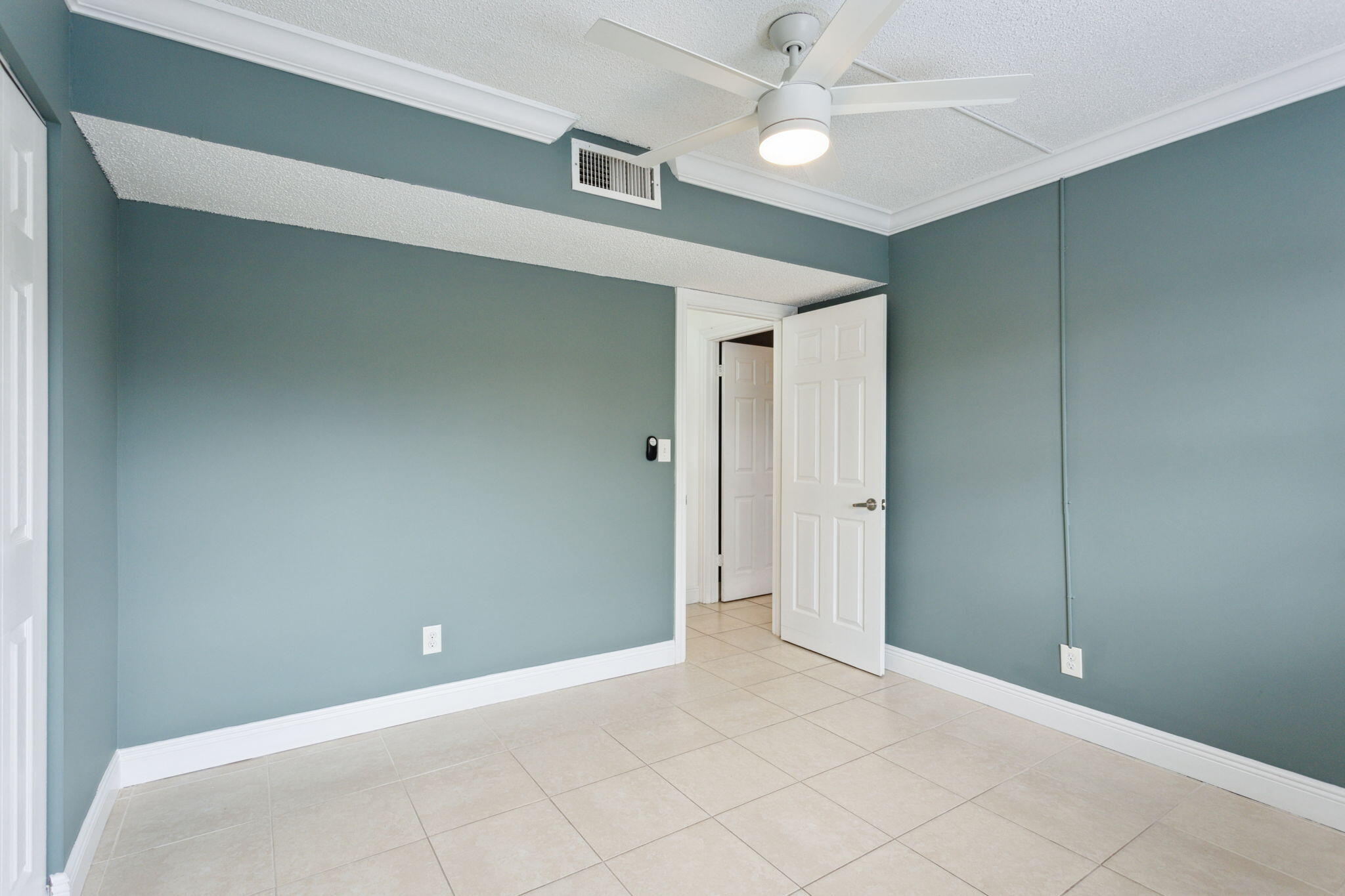 1050 Northwest 13th Street, Unit 191D Boca Raton, FL 33486 - Photo 21 of 37 Bedroom 2