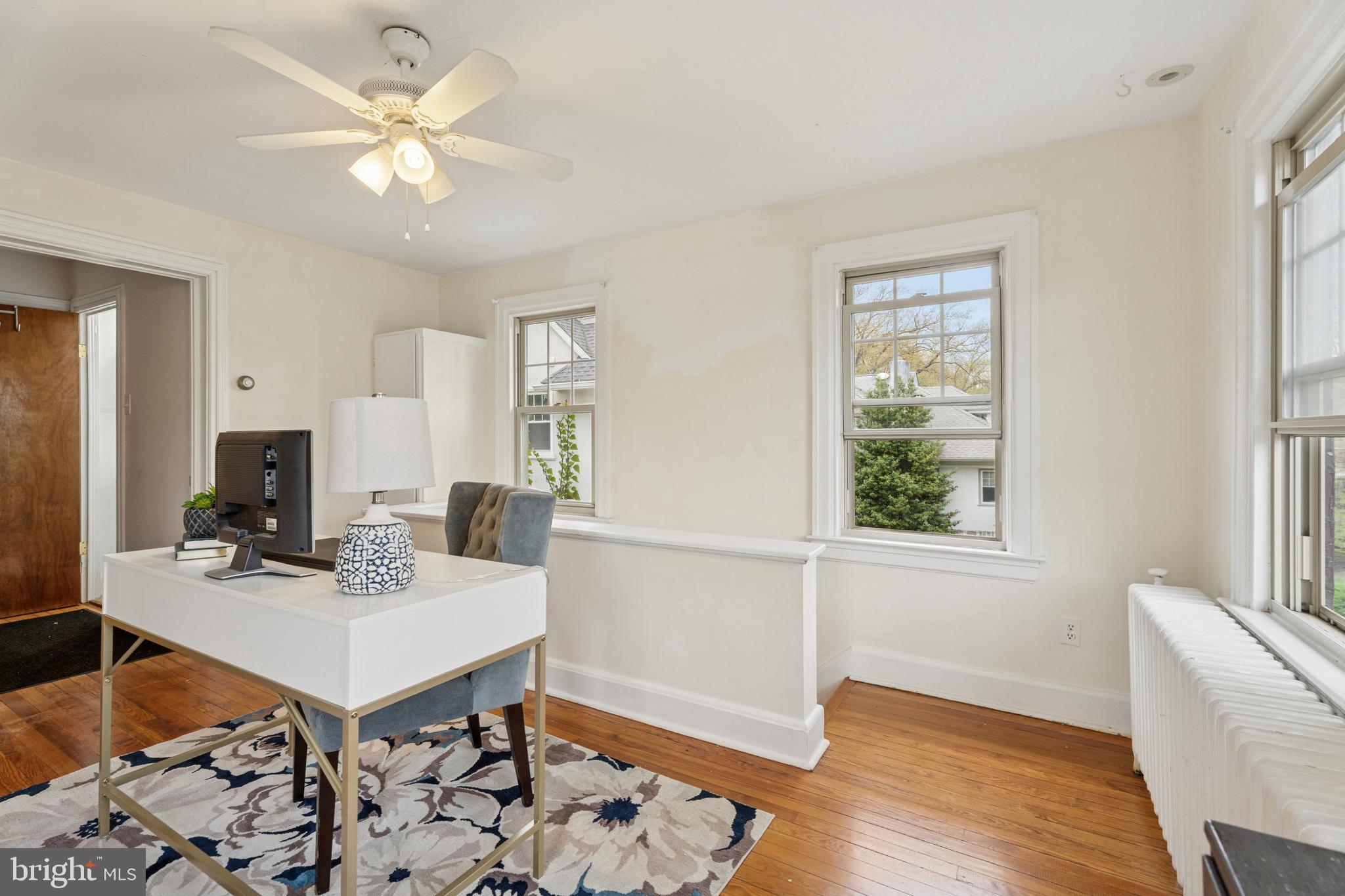 2501 West Darby Road Havertown, PA 19083 - Photo 17 of 30 a workspace with furniture and a window