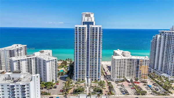 $8,500 | 3101 South Ocean Drive, Unit 701, Hollywood, FL 33019