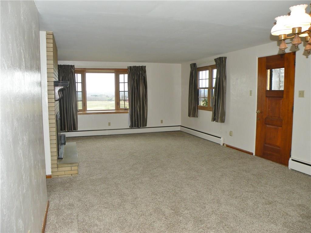 43 Munntown Road Eighty Four, PA 15330 - Photo 3 of 25 Living Room 43 Munntown Road