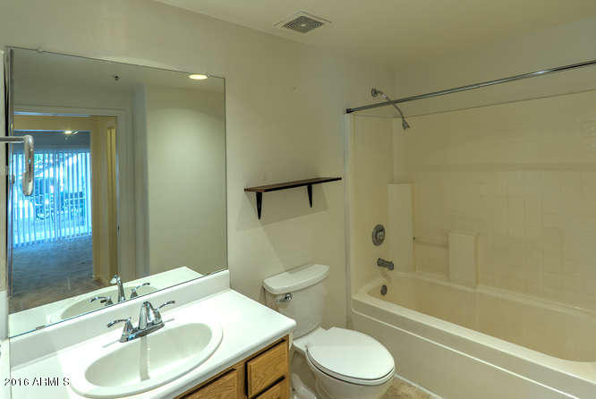 7101 West Beardsley Road, Unit 611 Glendale, AZ 85308 - Photo 10 of 18 7101 W Beardsley Rd 611-small-012-21-Mas