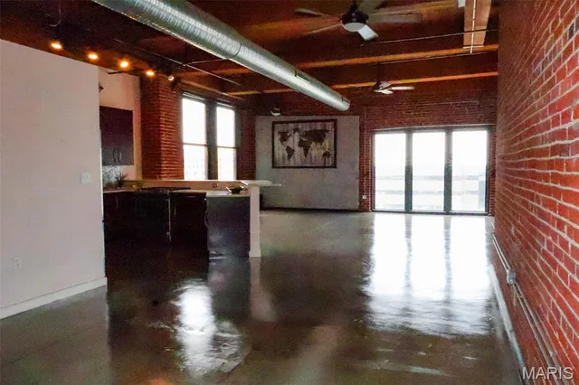 $163,900 | 1015 Washington Avenue, Unit 507, St. Louis, MO 63101
