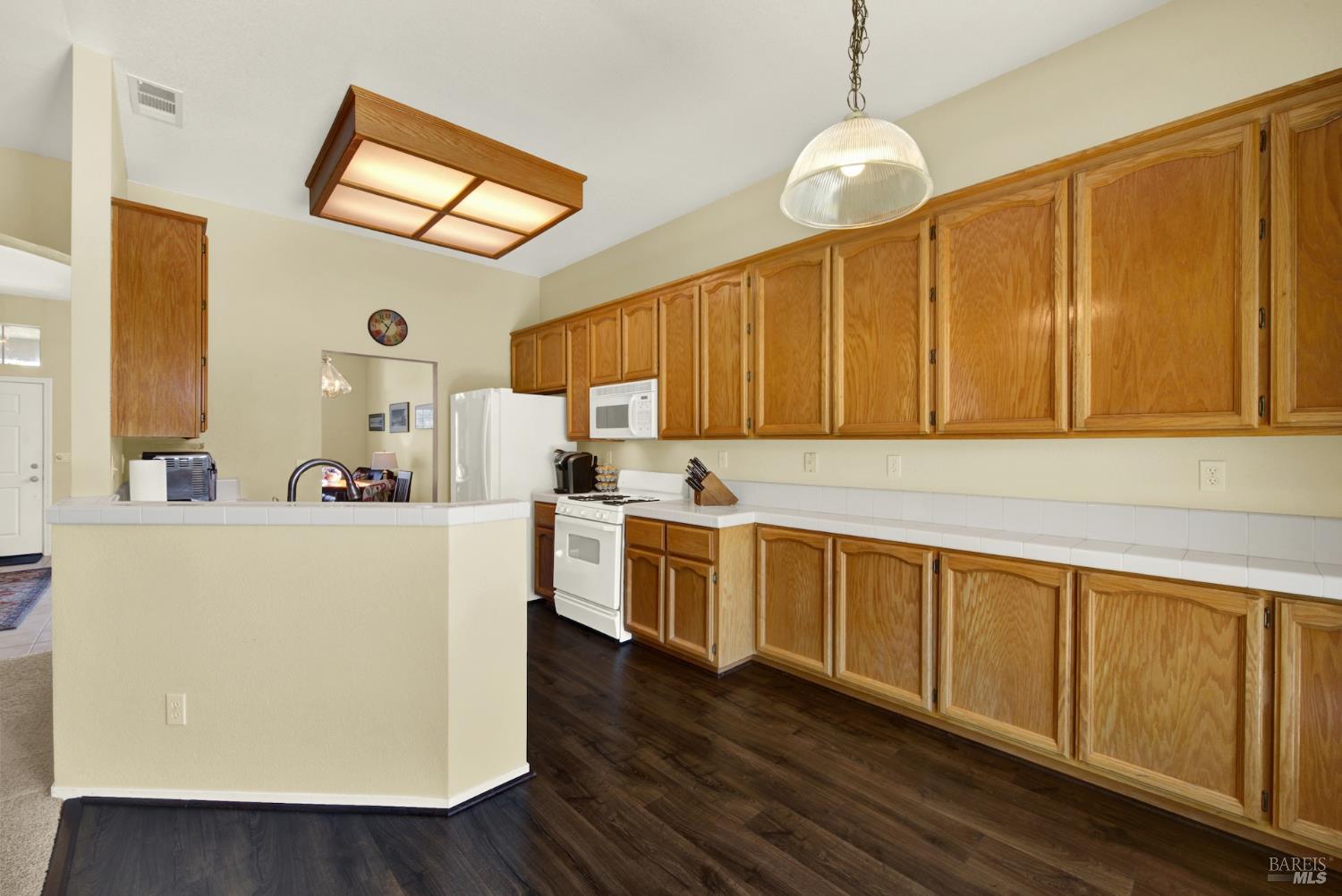 525 Schooner Ridge Drive Dixon, CA 95620 - Photo 18 of 48