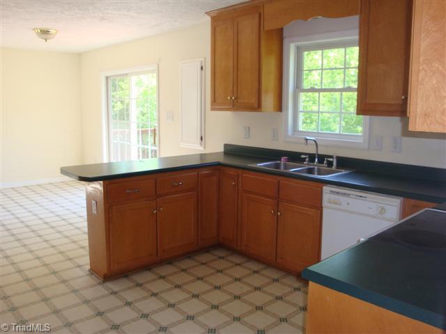 816 Raintree Court Randleman, NC 27317 - Photo 3 of 13 Kitchen.