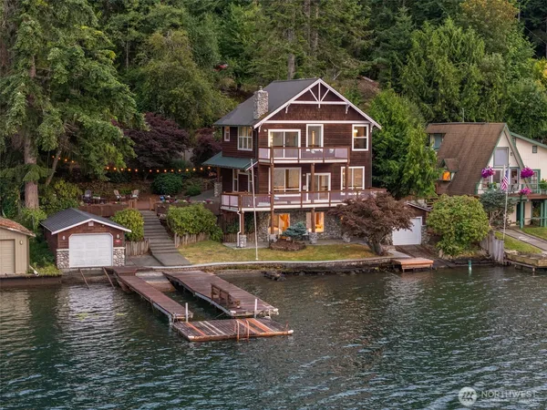$1,295,000 | 545 Summit Lake Shore Road Northwest, Olympia, WA 98502
