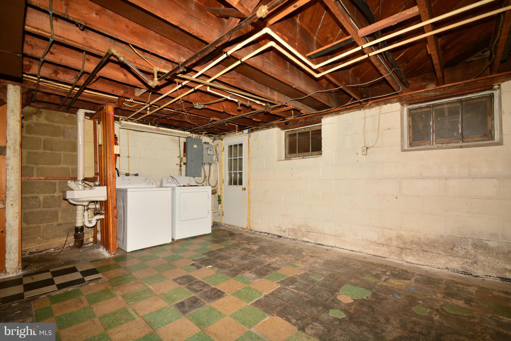 7462 Berkshire Road Baltimore, MD 21224 - Photo 15 of 30 Basement