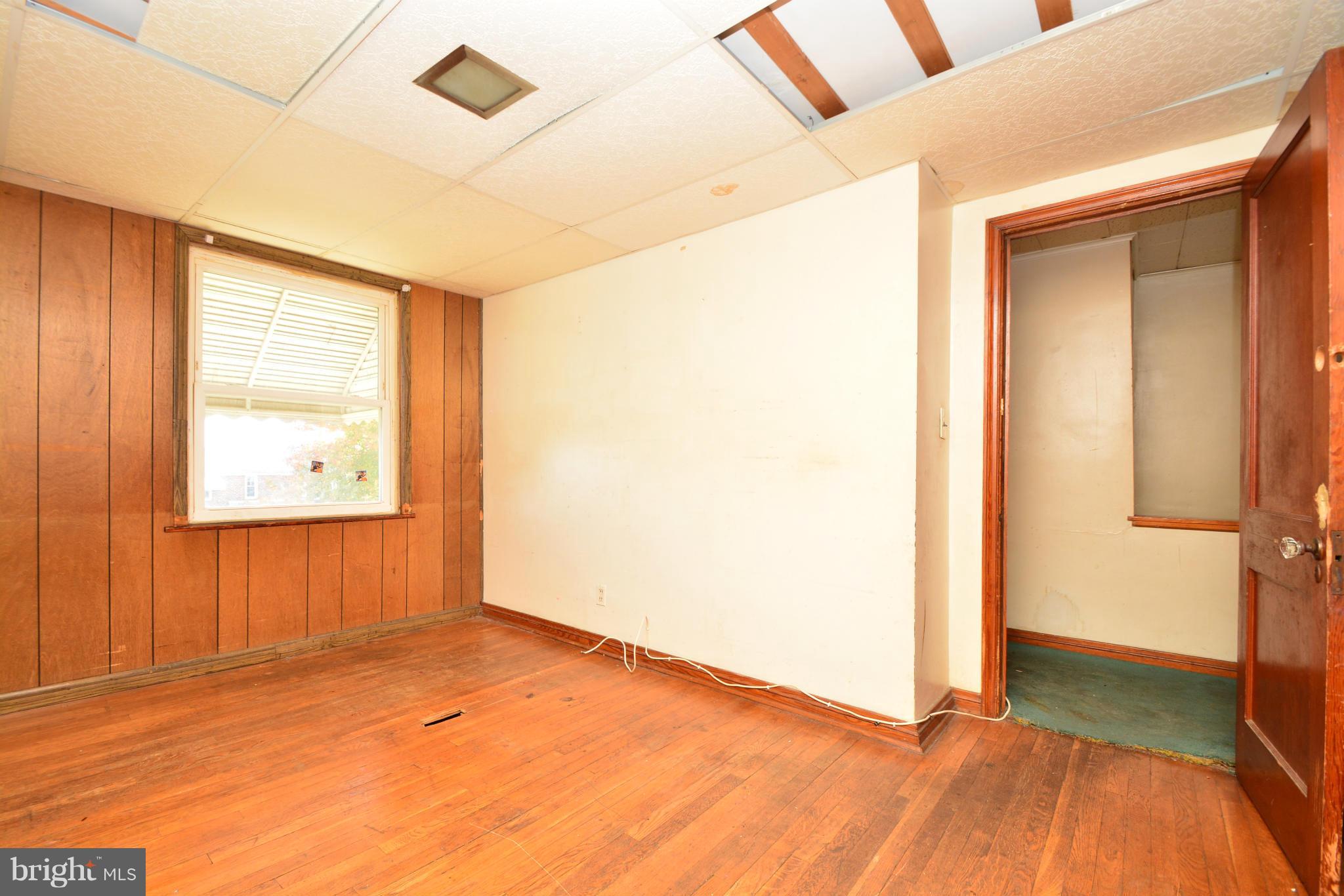 7462 Berkshire Road Baltimore, MD 21224 - Photo 29 of 30 Bath