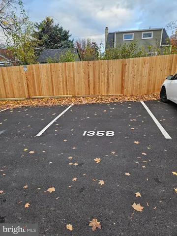 $1,795 | 137 Lorraine Avenue, Oreland, PA 19075