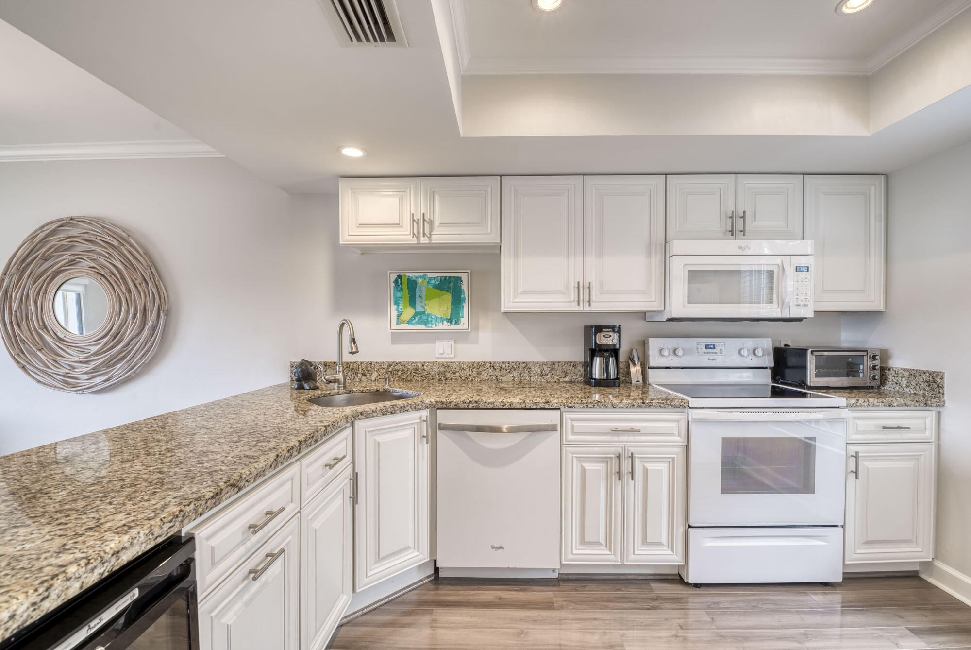 9160 Southeast Riverfront Terrace, Unit L Jupiter, FL 33469 - Photo 7 of 30 013