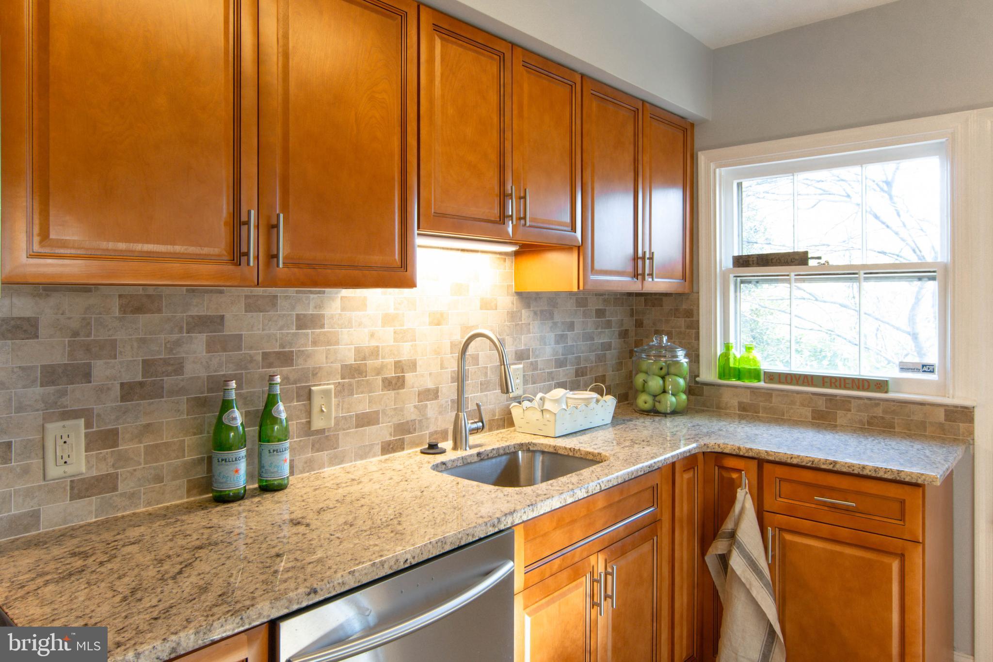 4219 Eastview Road Baltimore, MD 21218 - Photo 14 of 43 Gallery Image 14