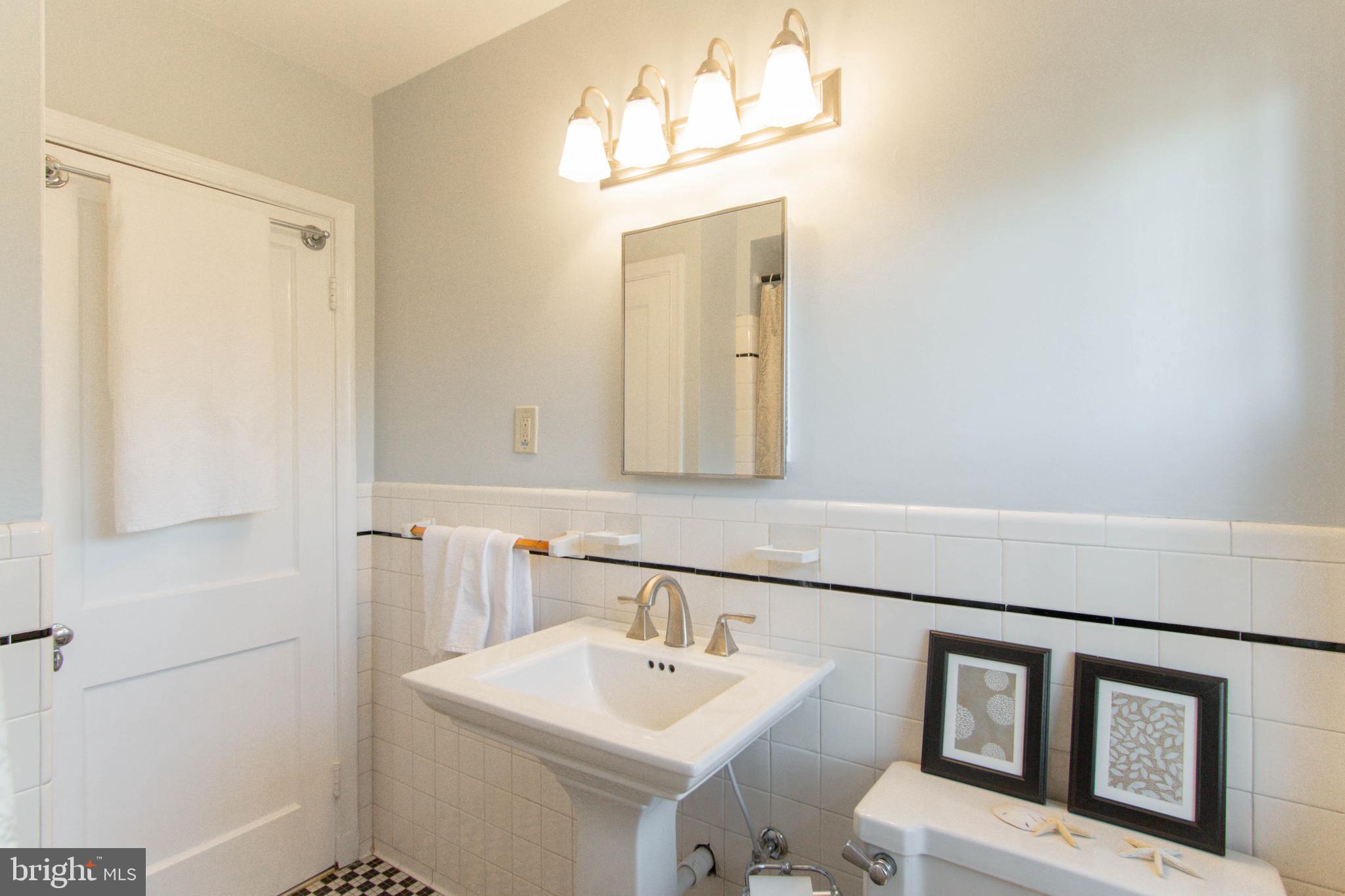 4219 Eastview Road Baltimore, MD 21218 - Photo 33 of 43 Gallery Image 33
