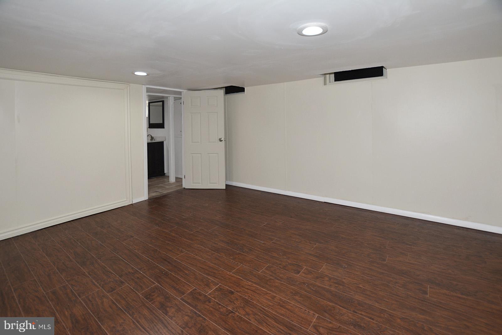 7336 Manchester Road Dundalk, MD 21222 - Photo 19 of 28