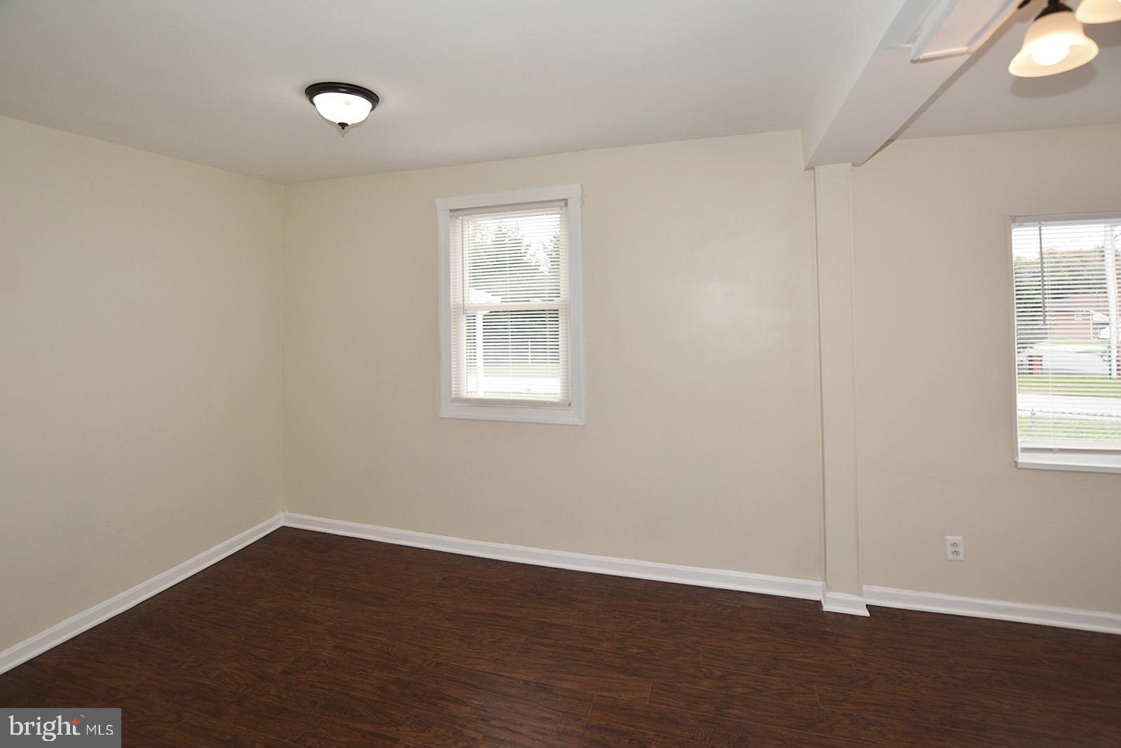 7336 Manchester Road Dundalk, MD 21222 - Photo 9 of 28