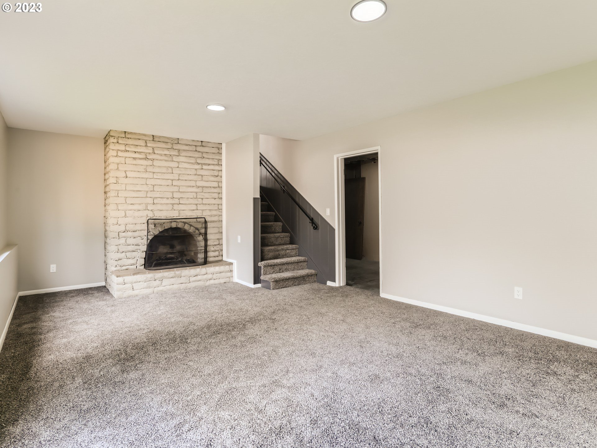 830 Southwest 123rd Court Portland, OR 97225 - Photo 20 of 24 Family Room