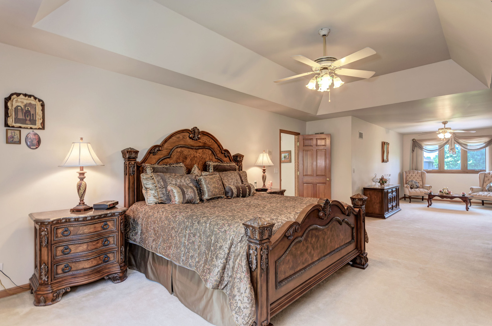 1207 Surrey Road Addison, IL 60101 - Photo 16 of 36