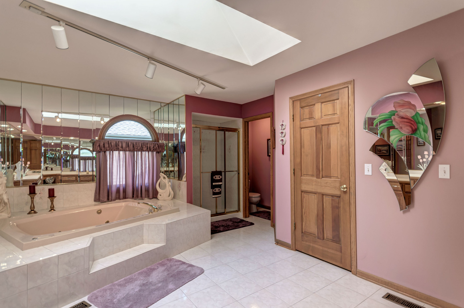 1207 Surrey Road Addison, IL 60101 - Photo 20 of 36