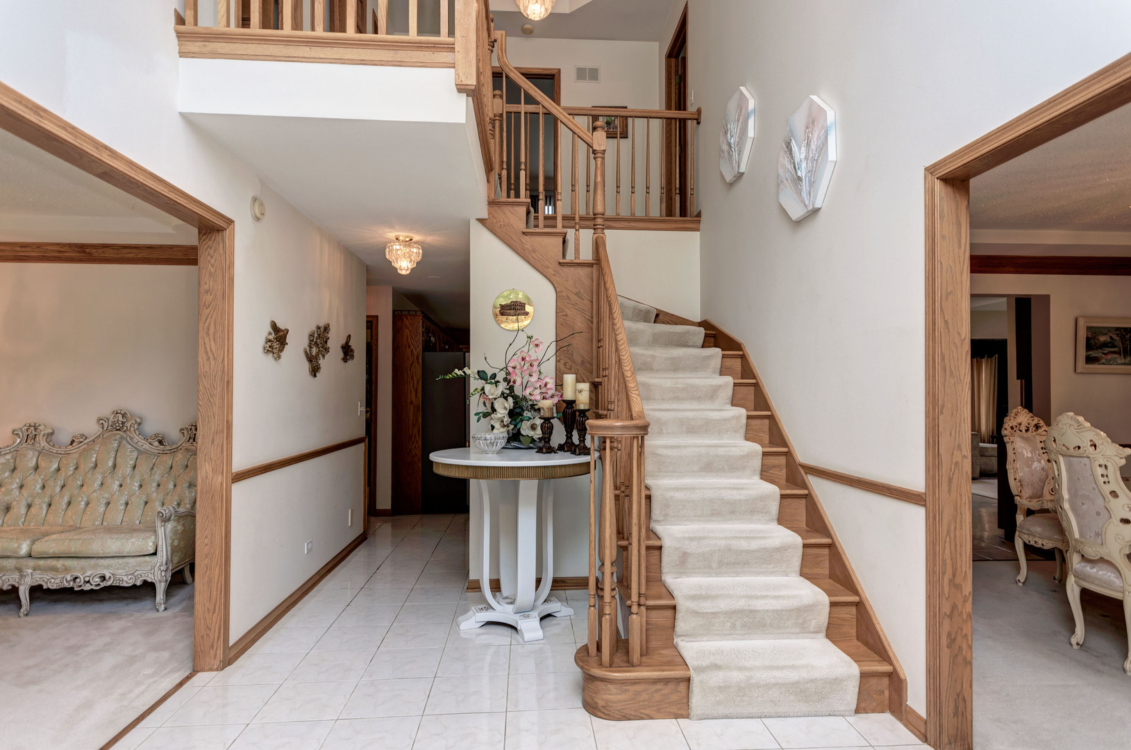 1207 Surrey Road Addison, IL 60101 - Photo 3 of 36