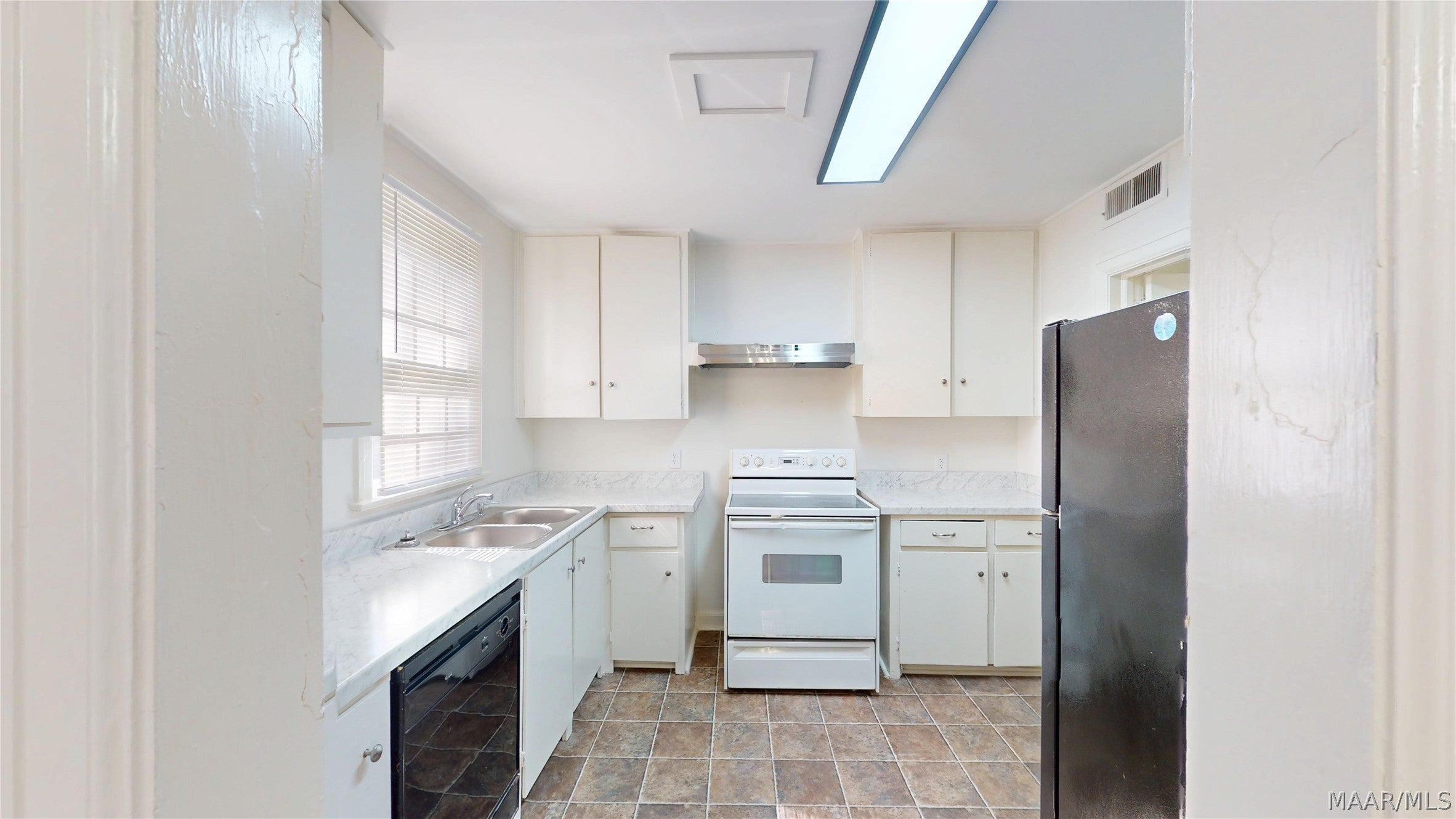 3385 Le Bron Road Montgomery, AL 36106 - Photo 7 of 52 Gallery Image 7