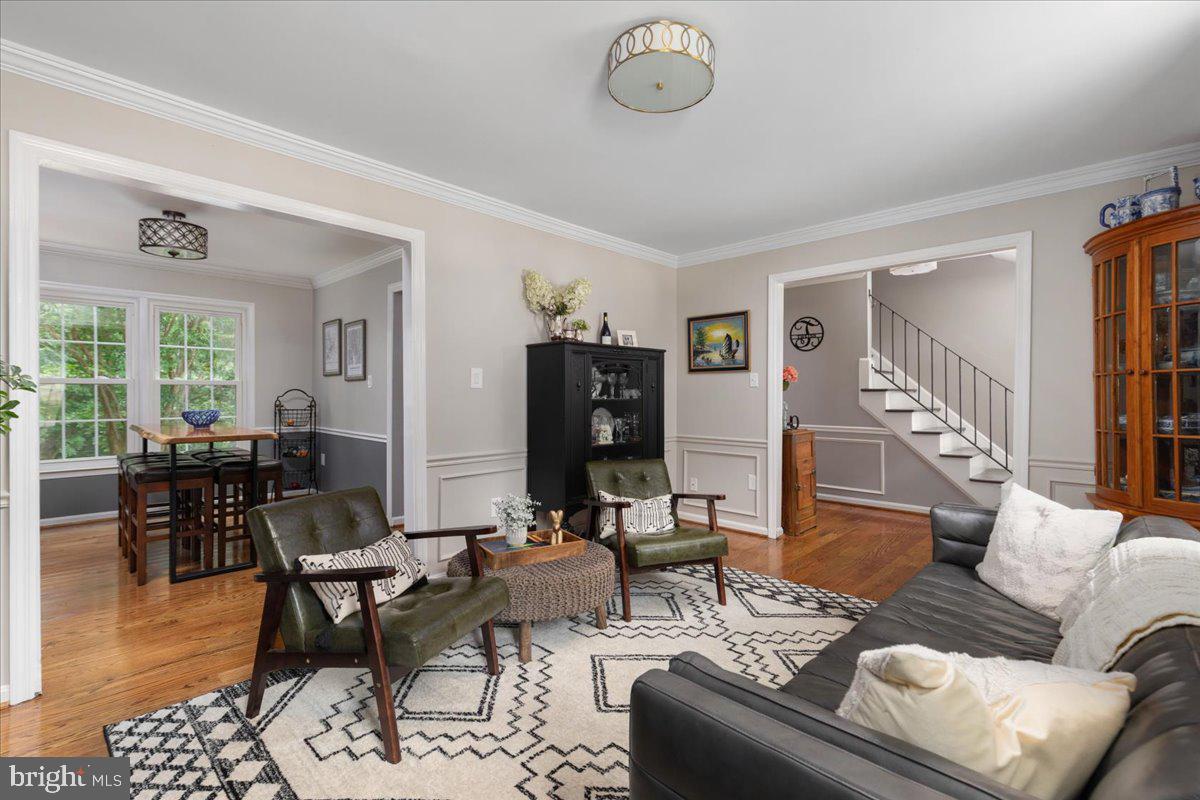 8201 Running Creek Court Springfield, VA 22153 - Photo 23 of 63