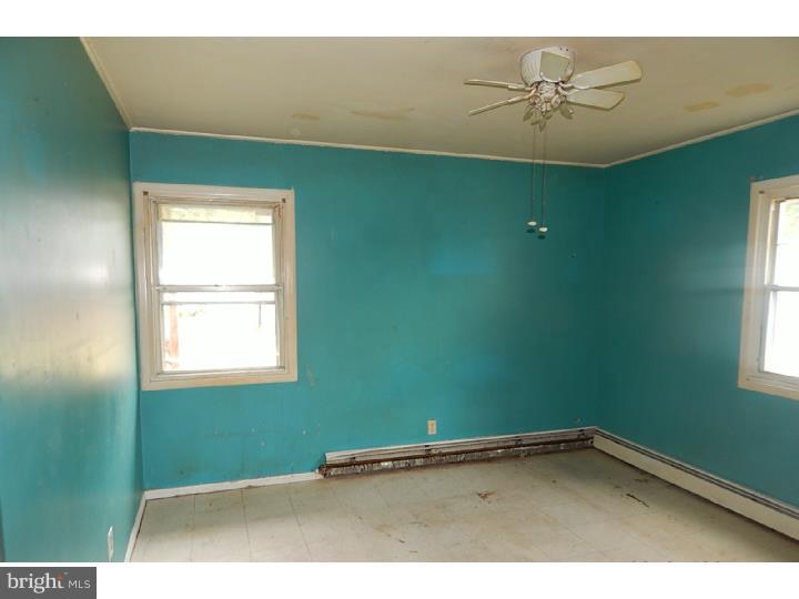 9338 Treaty Road Philadelphia, PA 19114 - Photo 12 of 24 Gallery Image 12
