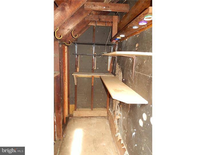 9338 Treaty Road Philadelphia, PA 19114 - Photo 19 of 24 Gallery Image 19