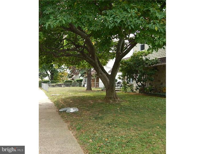 9338 Treaty Road Philadelphia, PA 19114 - Photo 3 of 24 Gallery Image 3