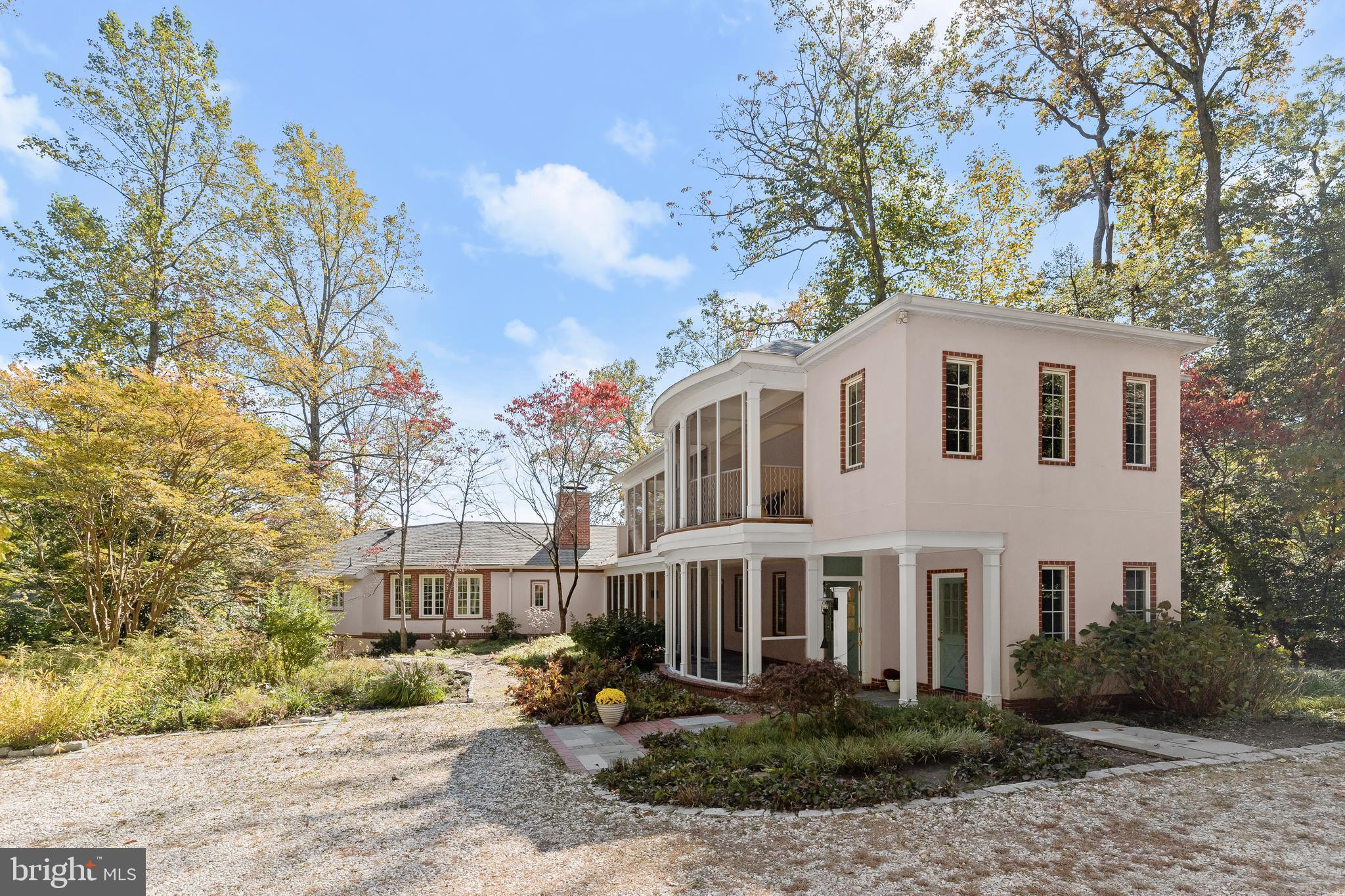 Welcome to 1623 St. Giles Road !