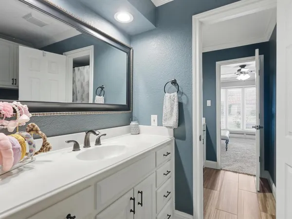 $469,000 | 205 Circleview Drive North, Hurst, TX 76054