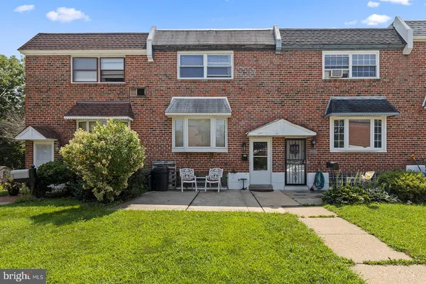 $320,000 | 2874 Tolbut Street, Philadelphia, PA 19136
