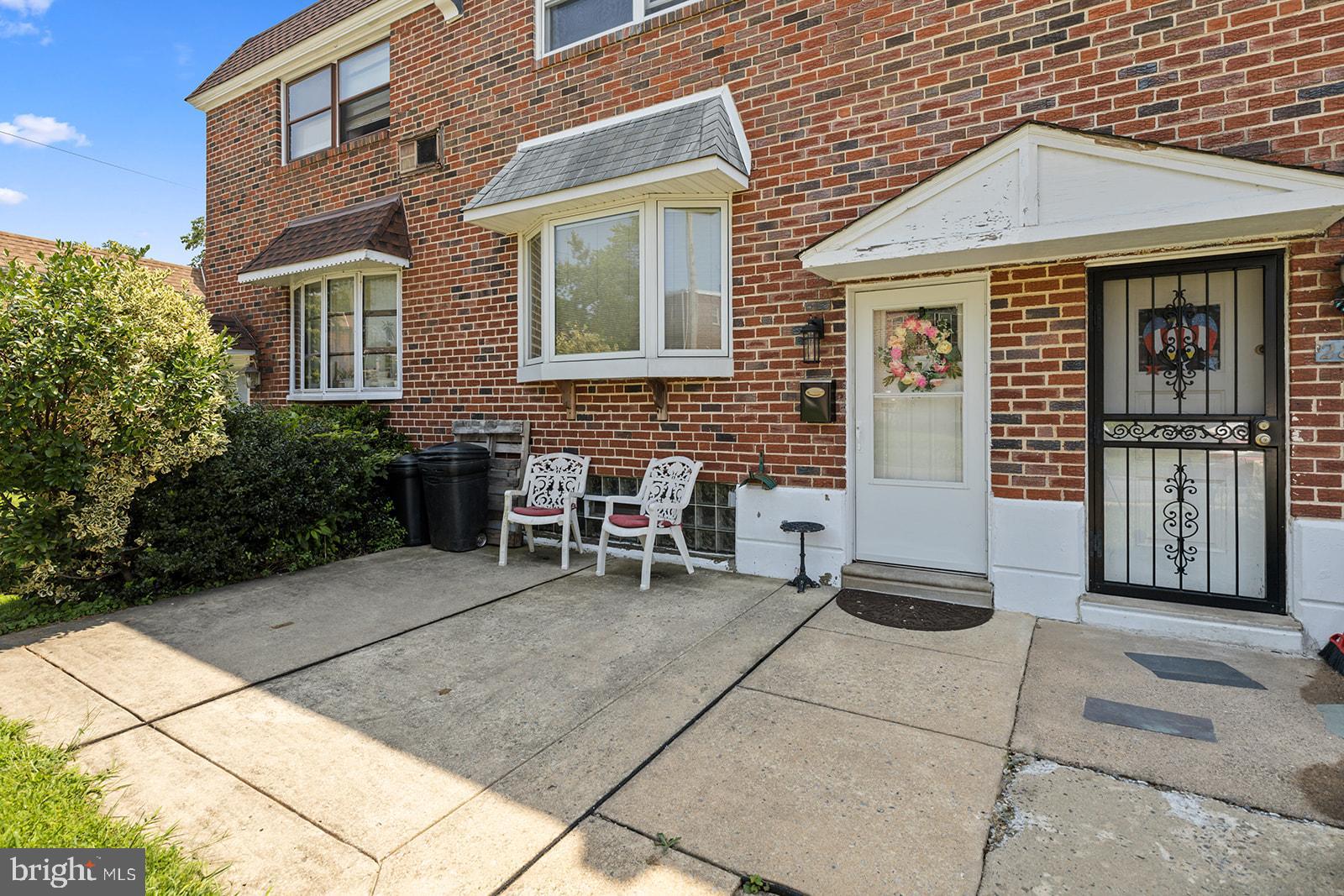 2874 Tolbut Street Philadelphia, PA 19136 - Photo 5 of 32