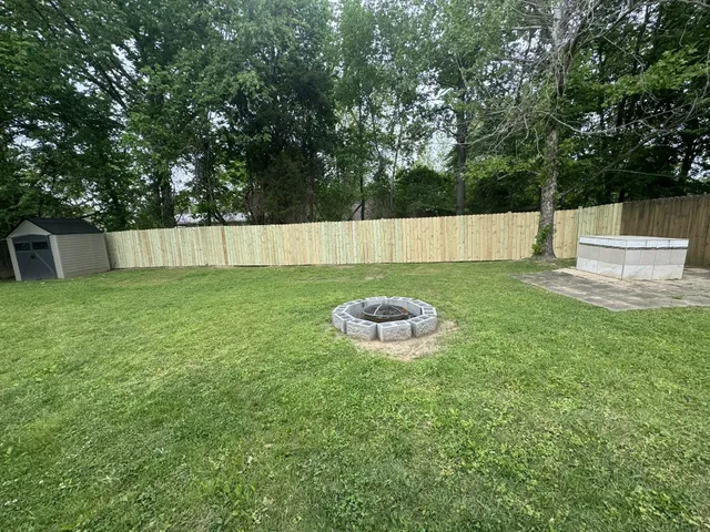 $1,750 | 357 Woodtrace Drive, Clarksville, TN 37042