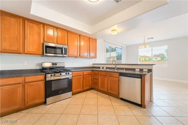 $1,821 | 1242 La Ballena Trail, Henderson, NV 89074