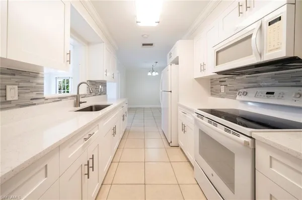 $1,999 | 4916 Viceroy Street, Unit B, Cape Coral, FL 33904