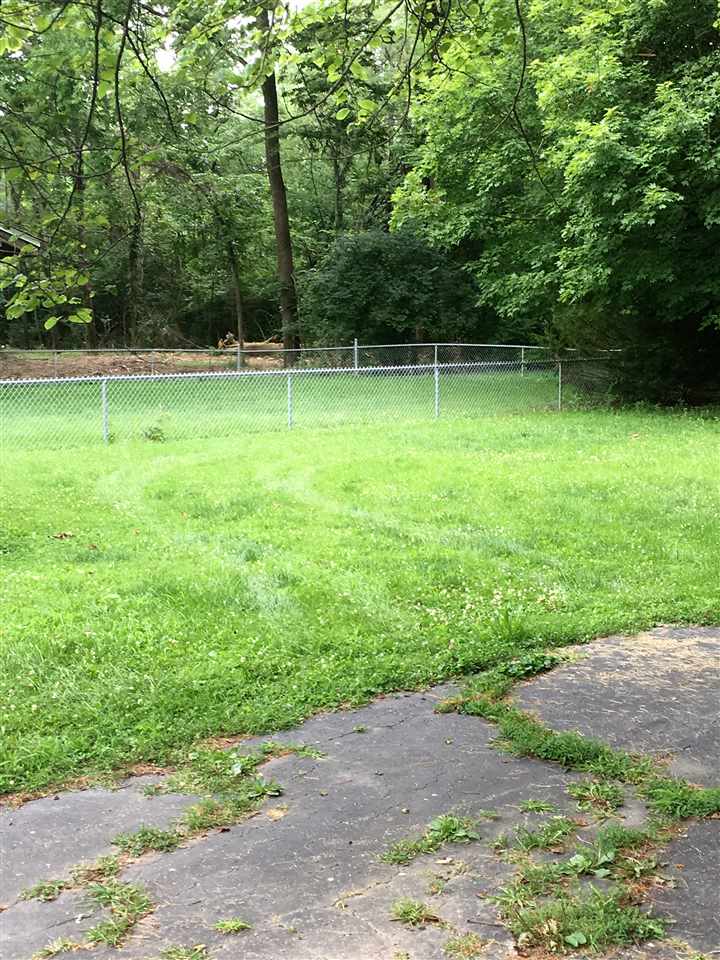 111 North Morrison Road Muncie, IN 47304 - Photo 17 of 26