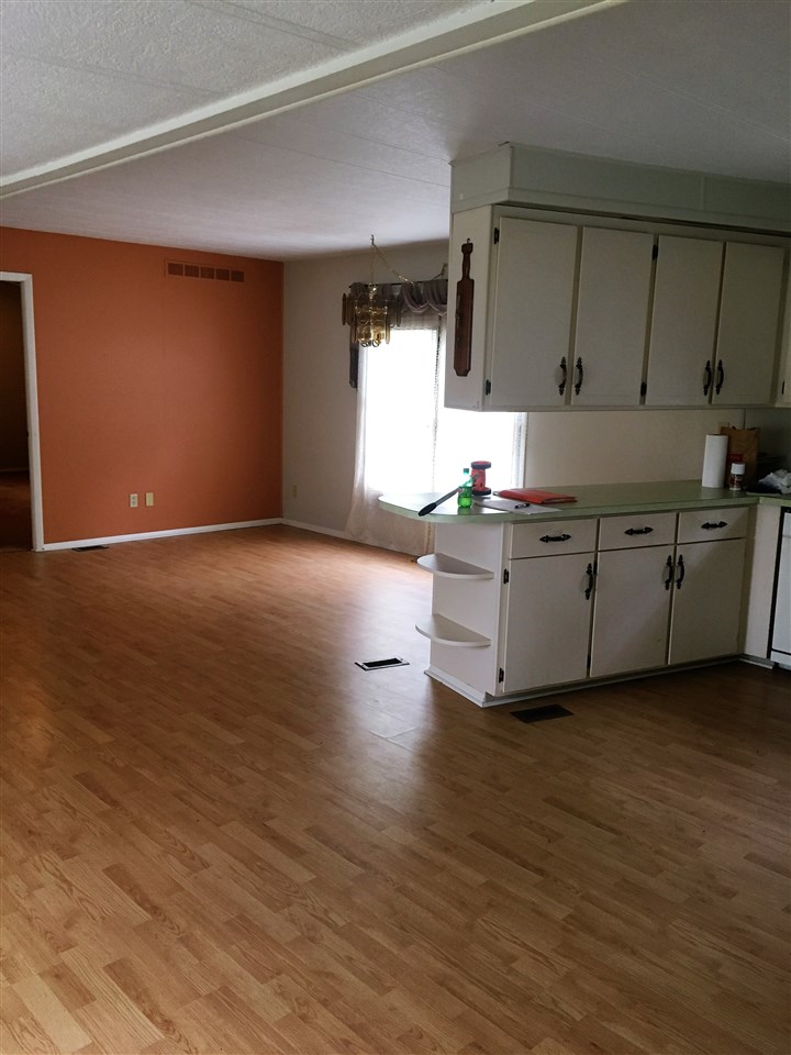 111 North Morrison Road Muncie, IN 47304 - Photo 7 of 26