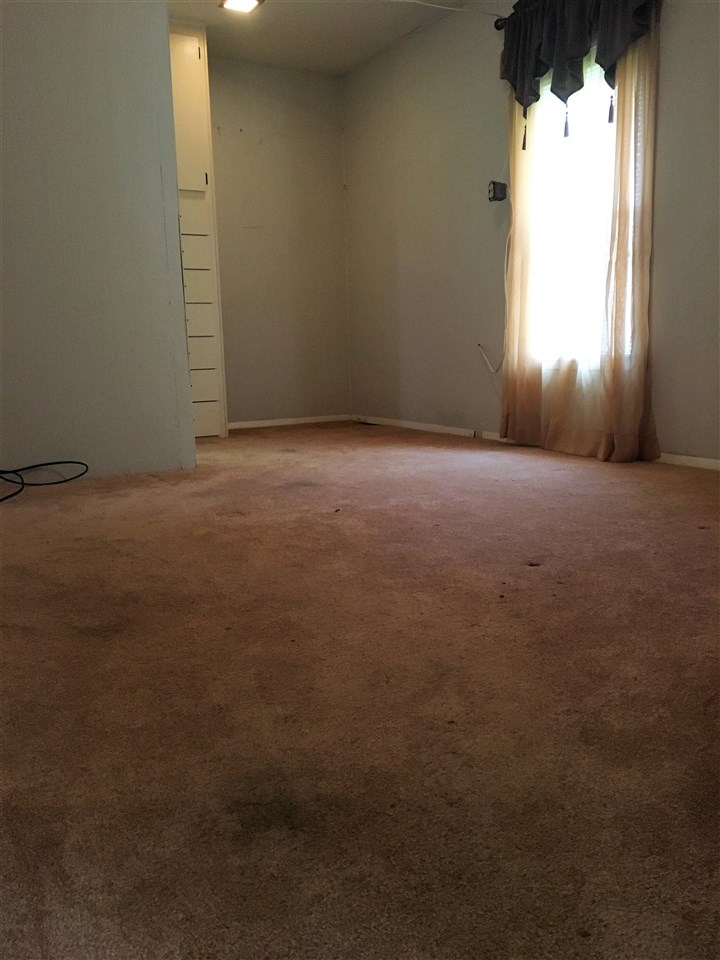 111 North Morrison Road Muncie, IN 47304 - Photo 9 of 26