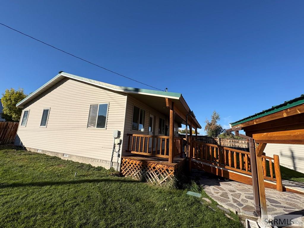 921 Valley Avenue Challis, ID 83226 - Photo 28 of 33