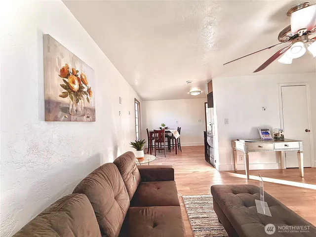 $329,900 | 1708 North 17th Avenue, Pasco, WA 99301