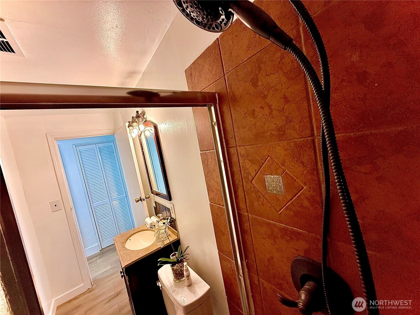 1708 North 17th Avenue Pasco, WA 99301 - Photo 9 of 19