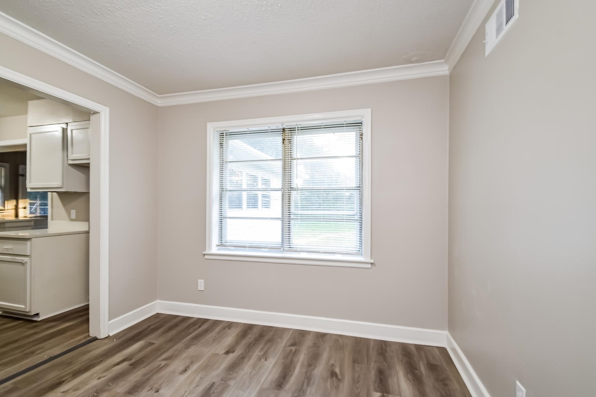 5041 Davis Cove Memphis, TN 38116 - Photo 5 of 16