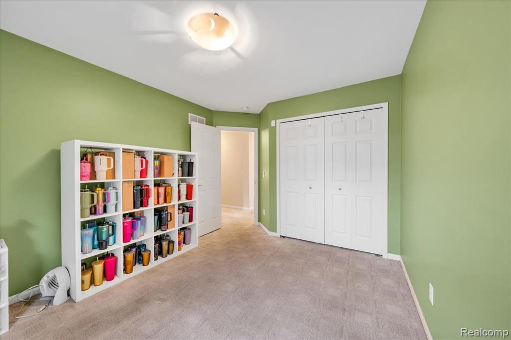 1370 South Boulevard Rochester, MI 48309 - Photo 27 of 65