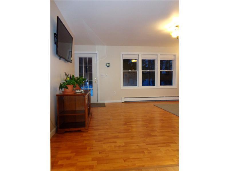 92 Berry Road Monmouth, ME 04259 - Photo 10 of 19 Living Room.