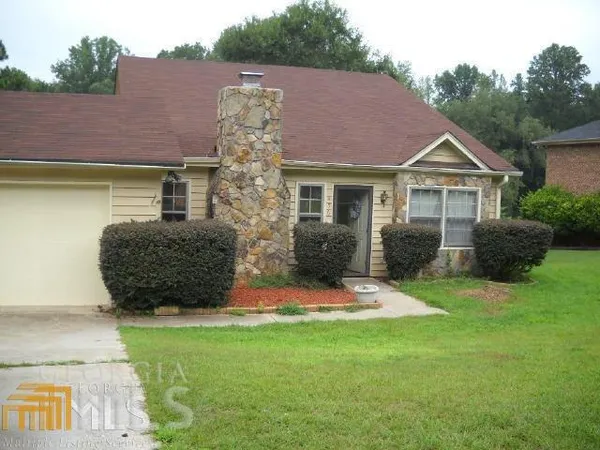 $1,395 | 456 Valley Woods Circle Southeast, Conyers, GA 30094