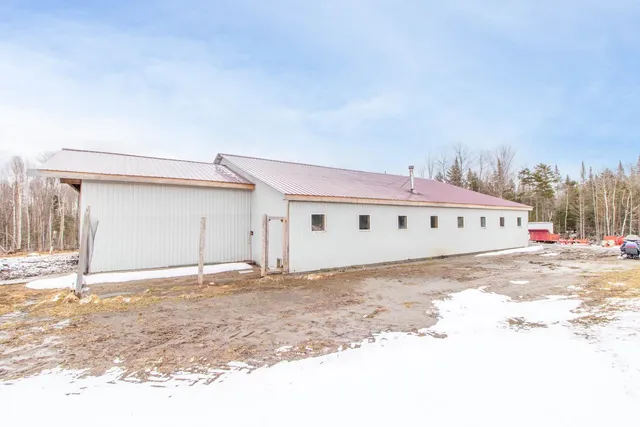 $499,000 | 656 Leo's Lane, Norton, VT 05907