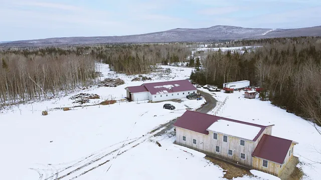 $499,000 | 656 Leo's Lane, Norton, VT 05907