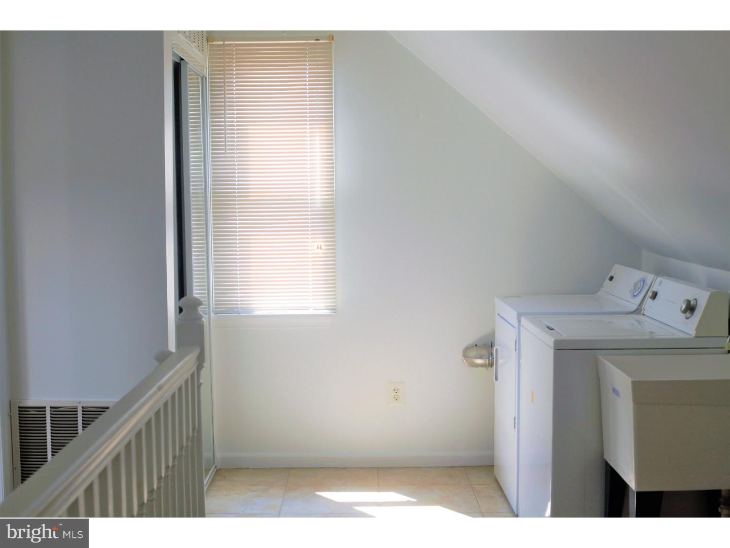 2835 Norcom Road Philadelphia, PA 19154 - Photo 7 of 10 Laundry Room