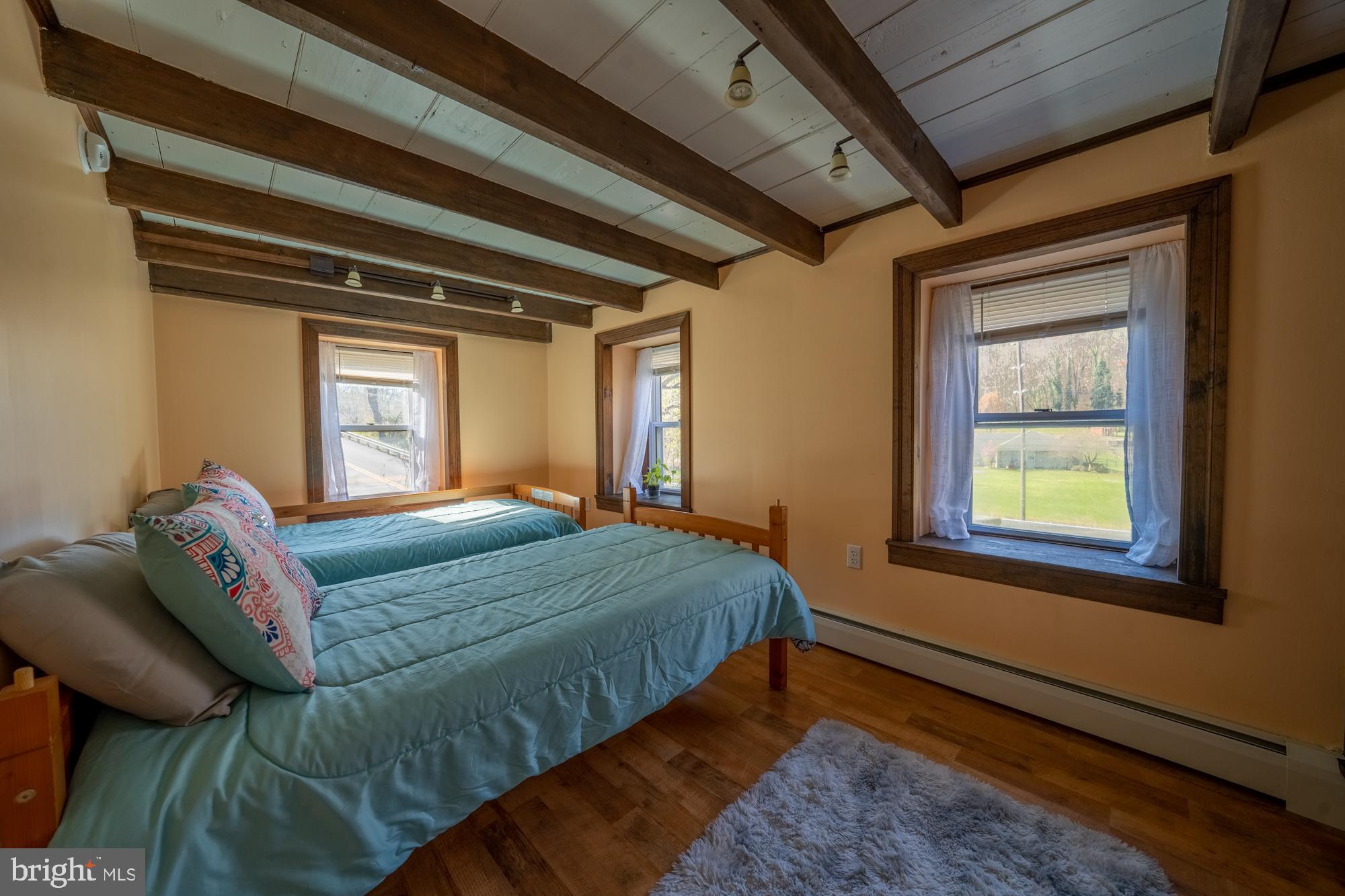 2 Hill Road Boyertown, PA 19512 - Photo 16 of 42 Main House